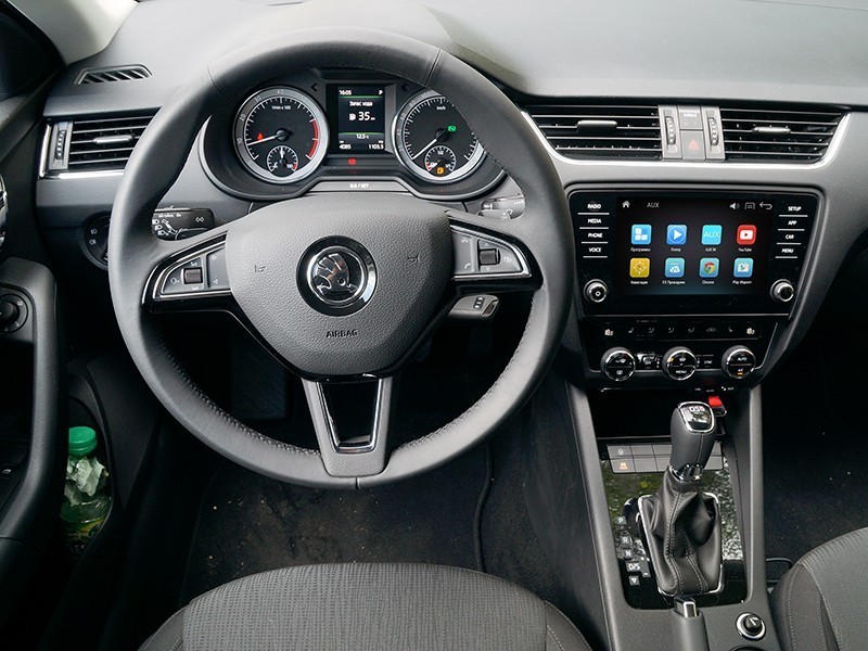 Навигационный блок для Skoda Octavia A7 2013+ - Parafar PFB980 на Android 9.0, 6-ЯДЕР и 3ГБ-32ГБ Навигационный блок для Skoda Octavia A7 2013+ - Parafar PFB980 на Android 9.0, 6-ЯДЕР и 3ГБ-32ГБ